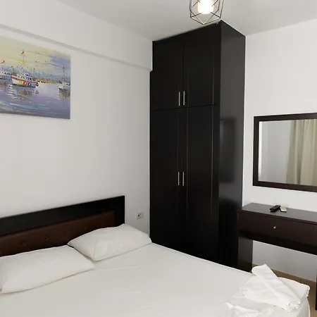 Fenix Hotel 3*