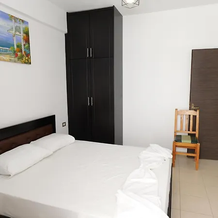 Fenix Sarandë