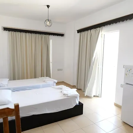 Hotel Fenix 3*