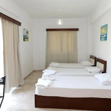 Hotel Fenix Sarandë
