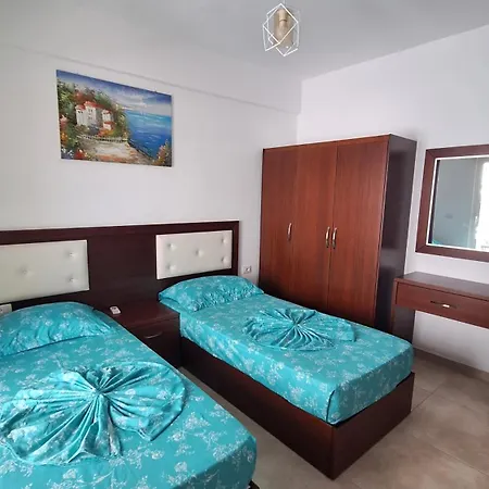 Verano 3* Sarandë